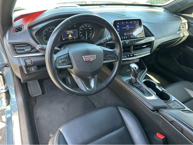 View vehicle photo 5