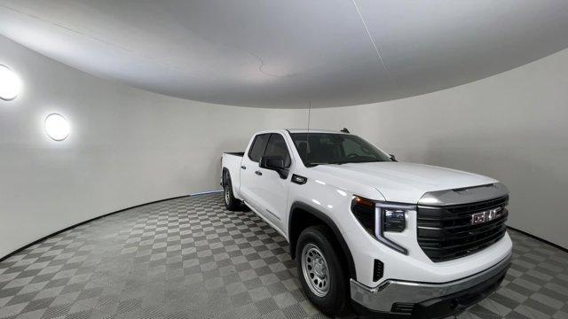 2024 GMC Sierra 1500 Vehicle Photo in GILBERT, AZ 85297-0402