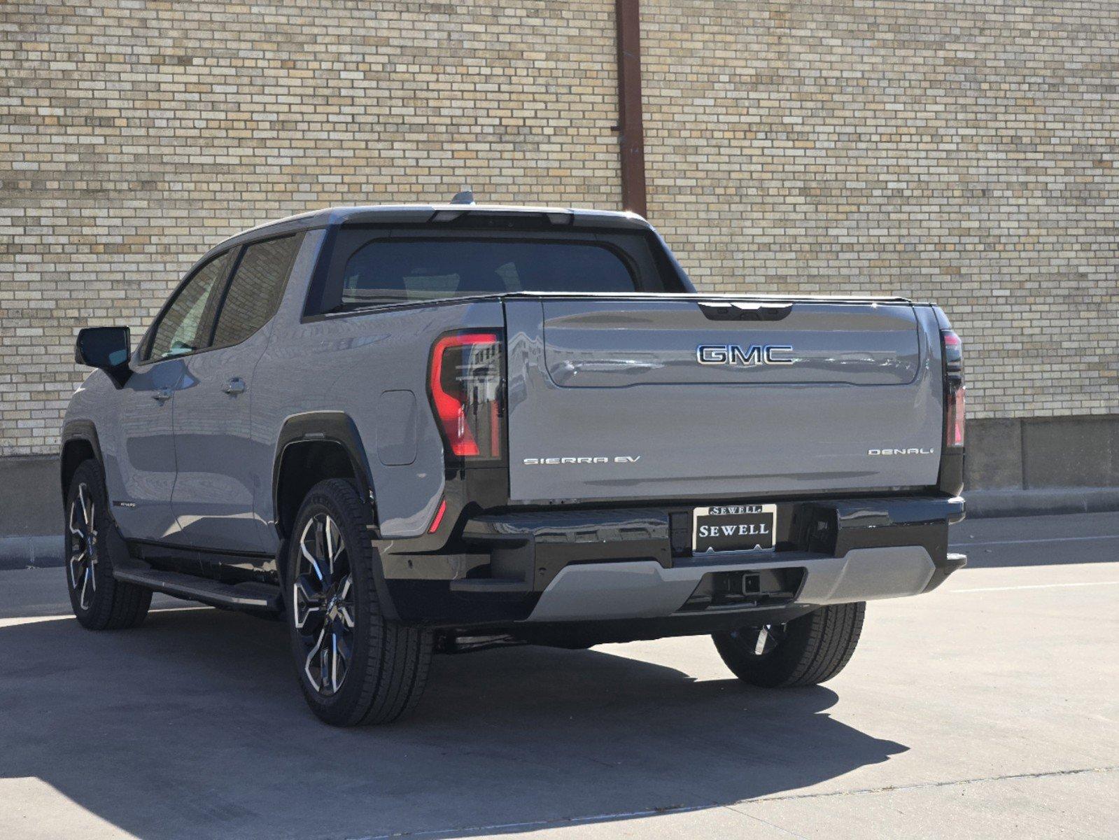 2024 GMC Sierra EV Vehicle Photo in DALLAS, TX 75209-3016