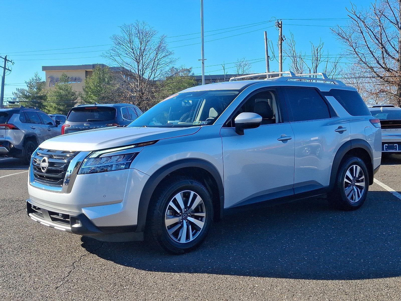 2022 Nissan Pathfinder Vehicle Photo in Trevose, PA 19053