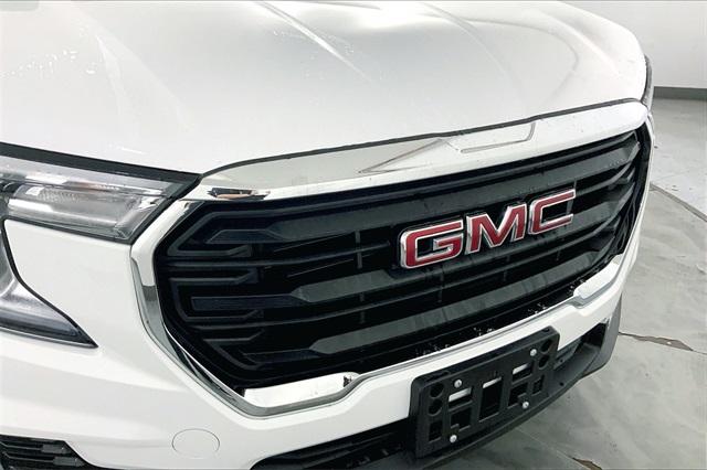 2024 GMC Terrain Vehicle Photo in KANSAS CITY, MO 64114-4545