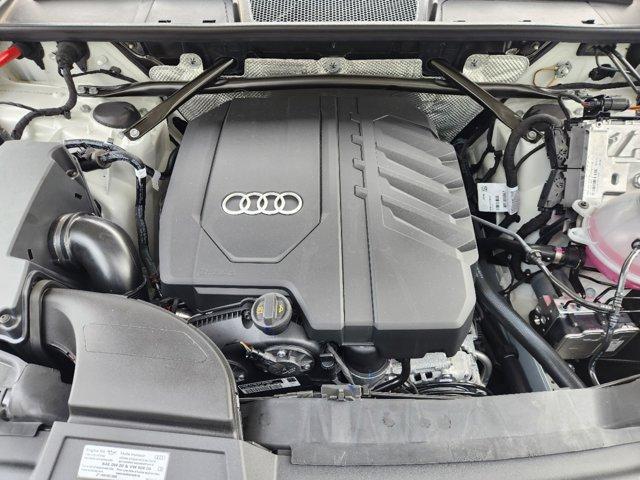 2025 Audi Q5 Vehicle Photo in HOUSTON, TX 77090