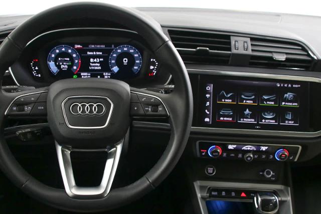 2024 Audi Q3 Vehicle Photo in SUGAR LAND, TX 77478