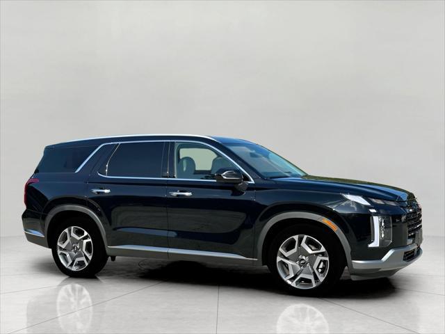 2025 Hyundai PALISADE Vehicle Photo in Green Bay, WI 54304