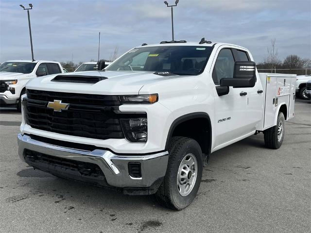 2024 Chevrolet Silverado 2500 HD Vehicle Photo in ALCOA, TN 37701-3235