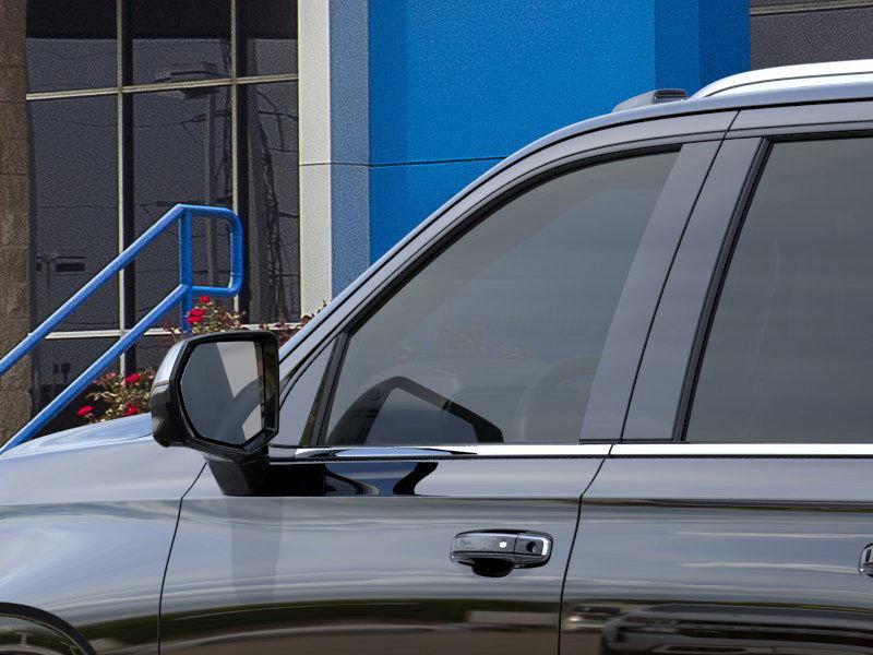 2025 Chevrolet Suburban Vehicle Photo in GEORGETOWN, TX 78626-7508