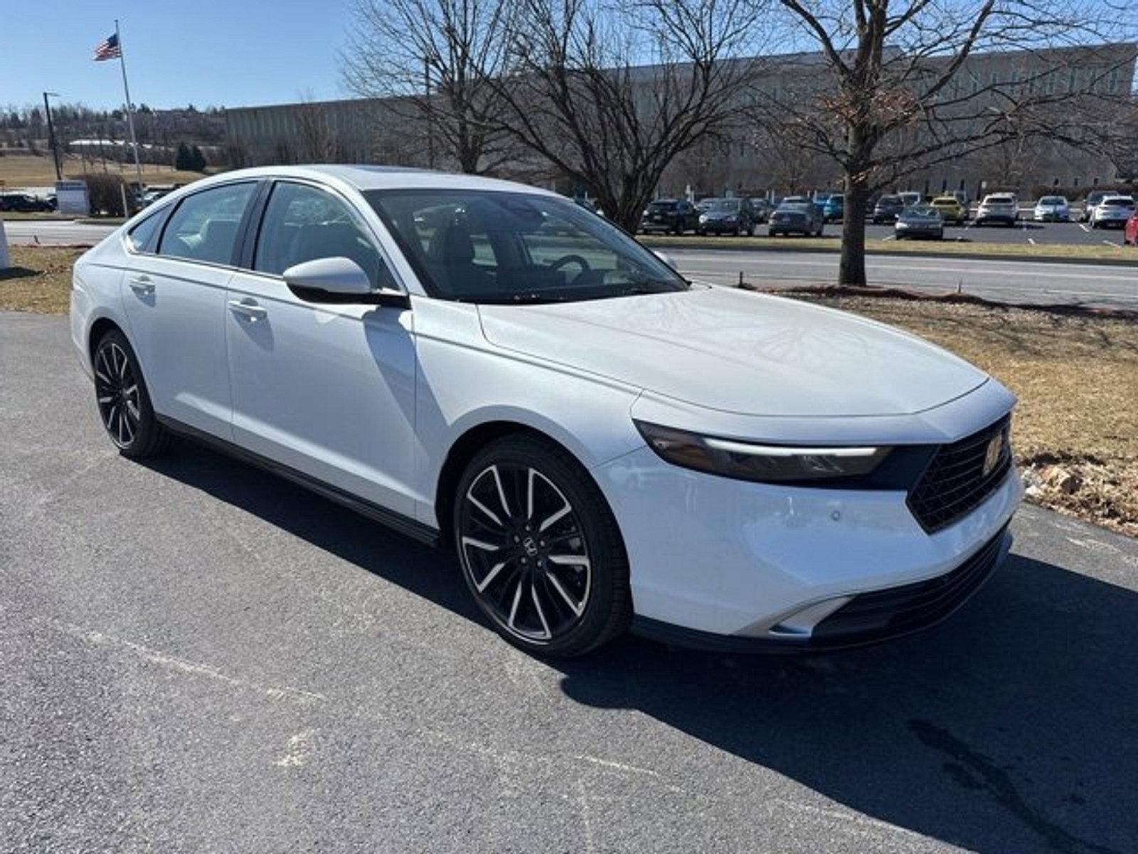 2025 Honda Accord Hybrid Vehicle Photo in Harrisburg, PA 17111