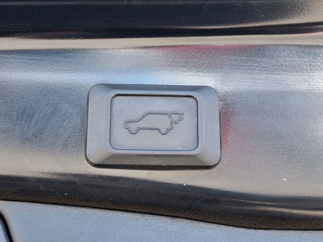 2021 Toyota RAV4 Hybrid Vehicle Photo in DANBURY, CT 06810-5034