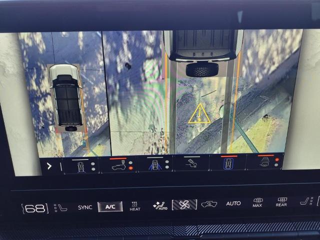 2024 GMC HUMMER EV SUV Vehicle Photo in Denton, TX 76205