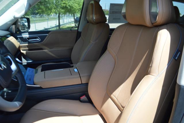 2025 INFINITI QX80 Vehicle Photo in Houston, TX 77090