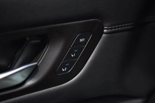 2025 Nissan Pathfinder Vehicle Photo in Ballwin, MO 63011