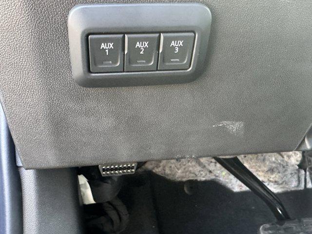 2024 GMC Canyon Vehicle Photo in LEOMINSTER, MA 01453-2952