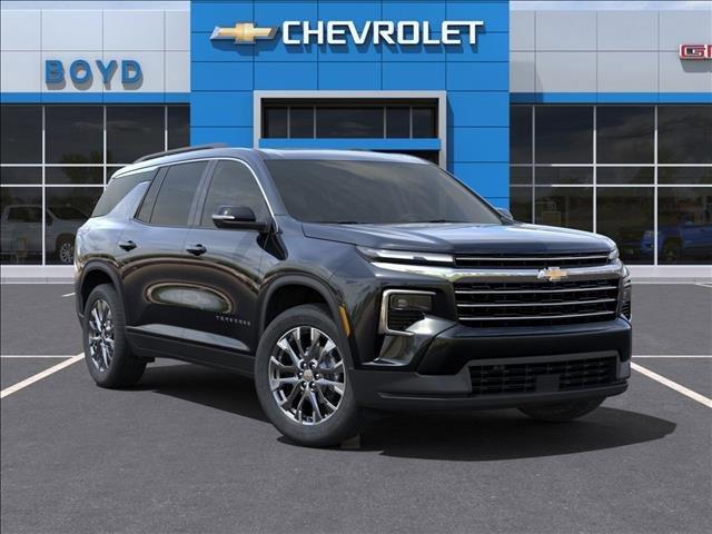 2025 Chevrolet Traverse Vehicle Photo in EMPORIA, VA 23847-1235