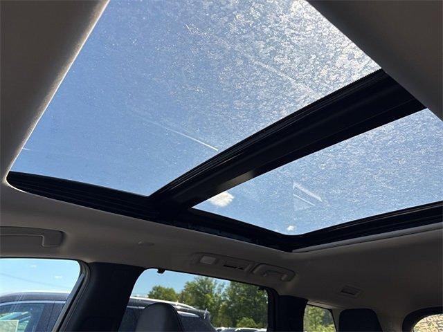 2025 INFINITI QX60 Vehicle Photo in Willow Grove, PA 19090
