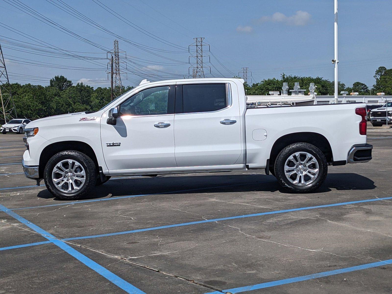 2025 Chevrolet Silverado 1500 Vehicle Photo in HOUSTON, TX 77034-5009