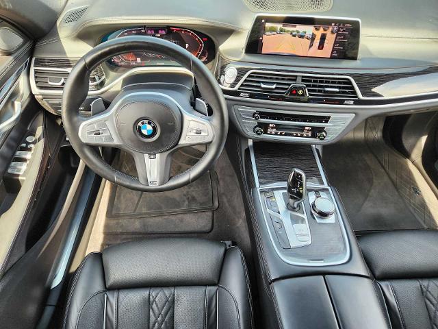 2021 BMW 740i Vehicle Photo in HOUSTON, TX 77079