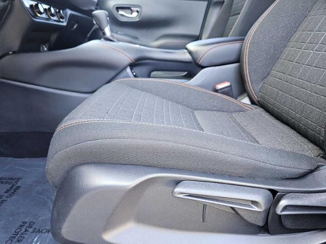 2024 Honda HR-V Vehicle Photo in FORT WORTH, TX 76132
