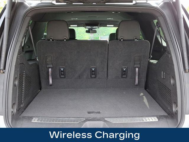 2024 Chevrolet Suburban Vehicle Photo in PAWLING, NY 12564-3219