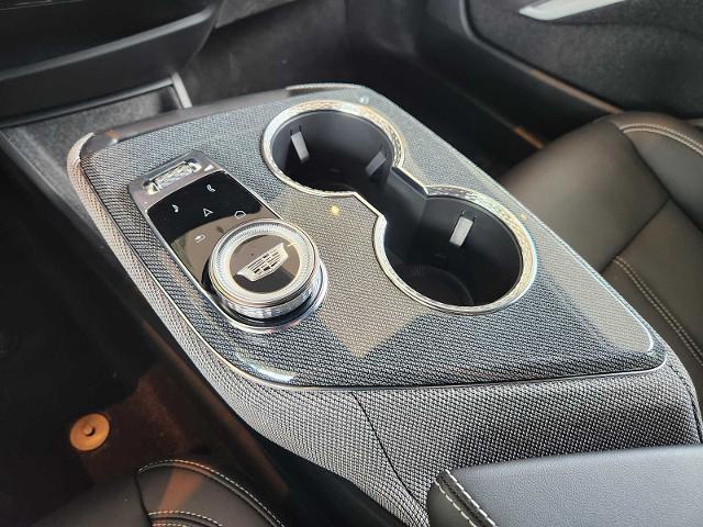2025 Cadillac OPTIQ Vehicle Photo in HOUSTON, TX 77079