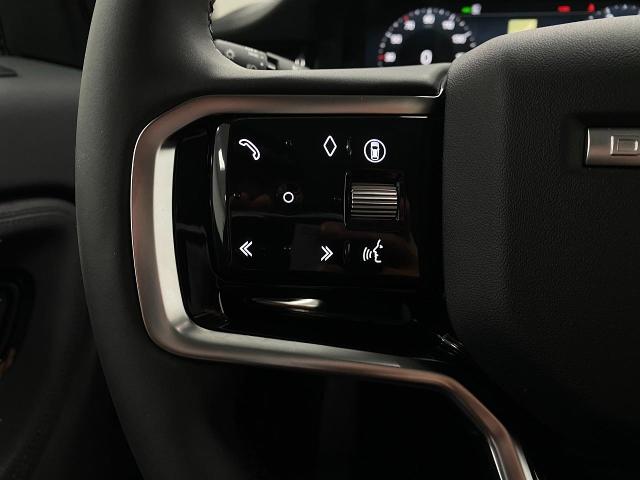 2025 Discovery Sport Vehicle Photo in Appleton, WI 54913