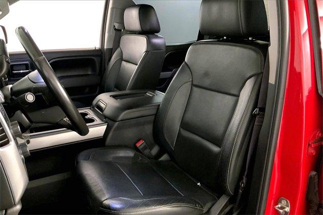 2017 Chevrolet Silverado 1500 Vehicle Photo in KANSAS CITY, MO 64114-4502
