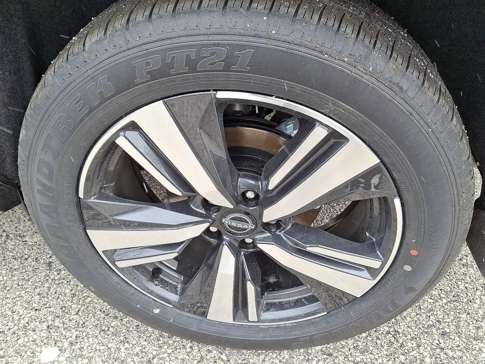 2025 Nissan Rogue Vehicle Photo in Jenkintown, PA 19046