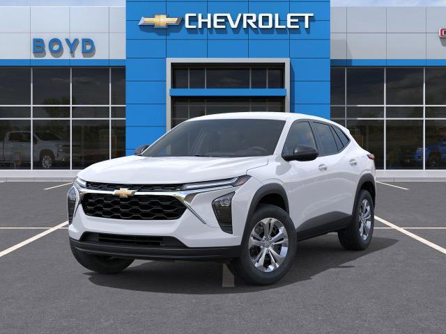 2025 Chevrolet Trax Vehicle Photo in EMPORIA, VA 23847-1235