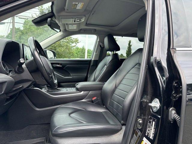 2022 Toyota Highlander Vehicle Photo in Flemington, NJ 08822