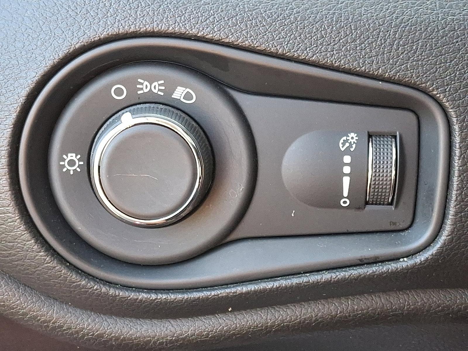 2021 Jeep Renegade Vehicle Photo in Easton, PA 18045