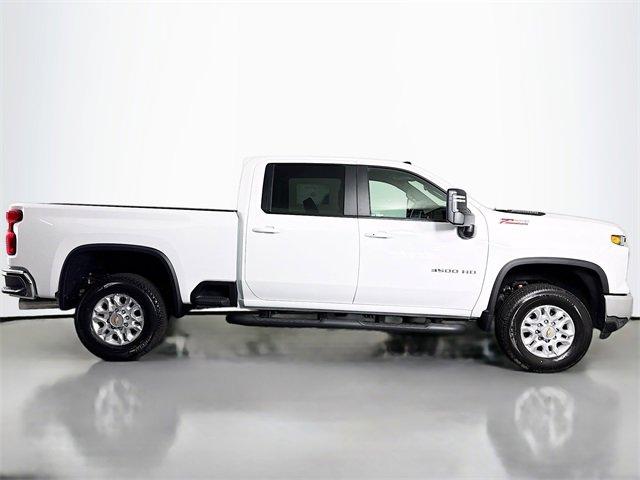2025 Chevrolet Silverado 3500 HD Vehicle Photo in PUYALLUP, WA 98371-4149