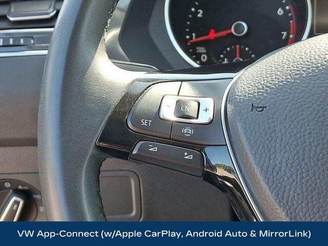 2020 Volkswagen Tiguan Vehicle Photo in PAWLING, NY 12564-3219