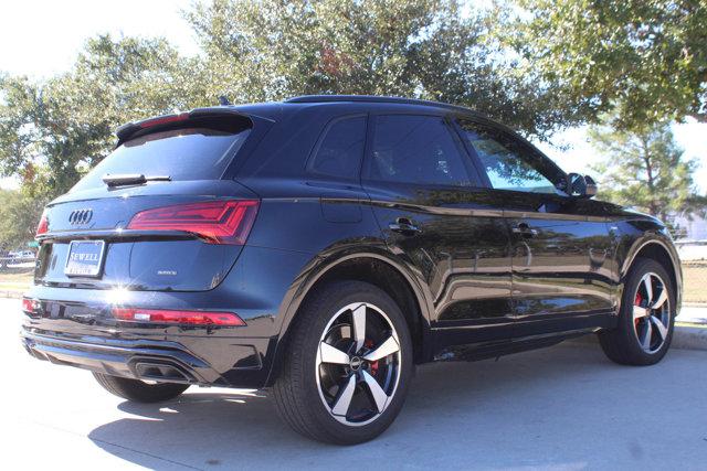 2024 Audi Q5 Vehicle Photo in HOUSTON, TX 77090