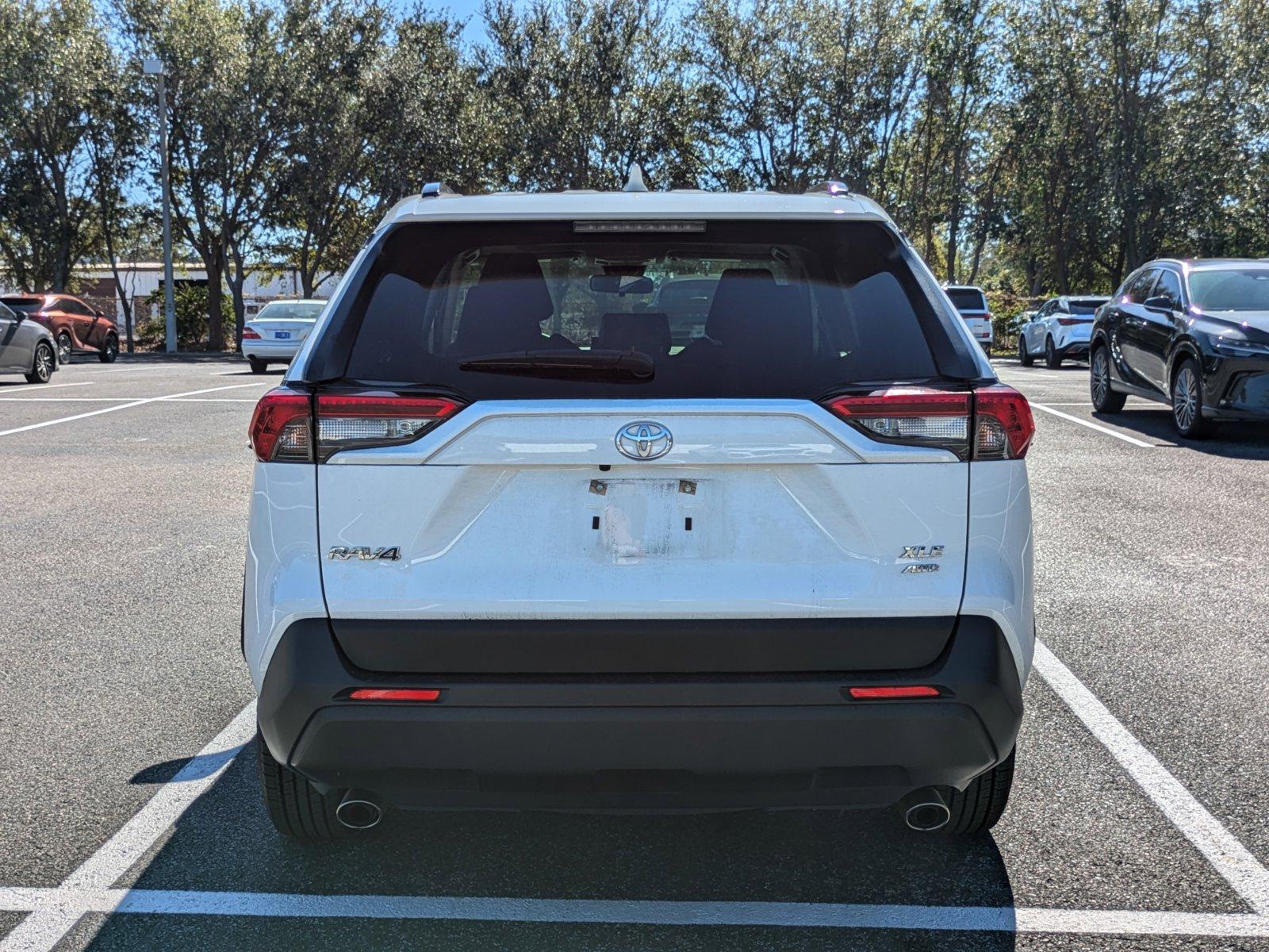 2020 Toyota RAV4 Vehicle Photo in Clearwater, FL 33761