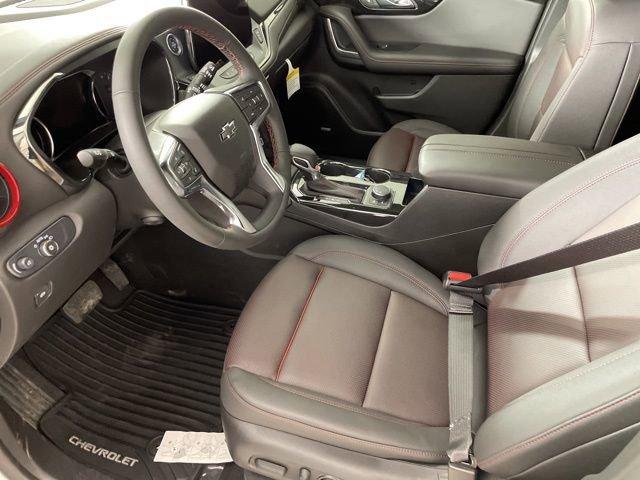 2025 Chevrolet Blazer Vehicle Photo in PHOENIX, AZ 85014-3381