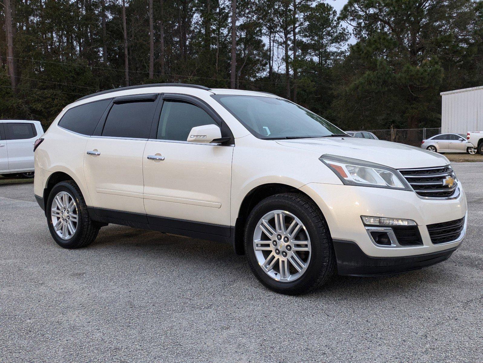 Used 2015 Chevrolet Traverse 1LT with VIN 1GNKRGKD0FJ184423 for sale in Ravenel, SC