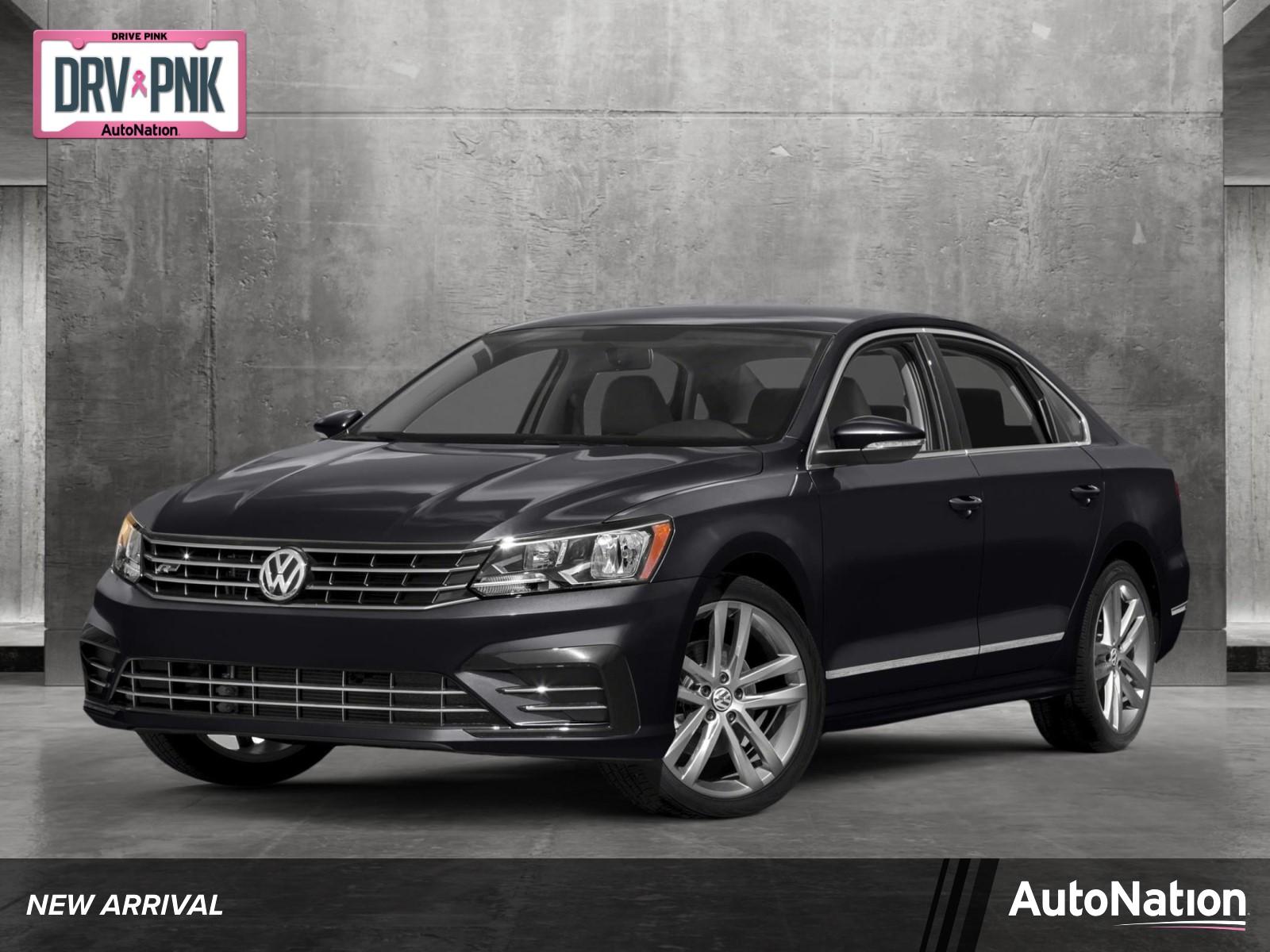 2018 Volkswagen Passat Vehicle Photo in PEMBROKE PINES, FL 33024-6534