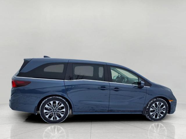 2025 Honda Odyssey Vehicle Photo in Oshkosh, WI 54904