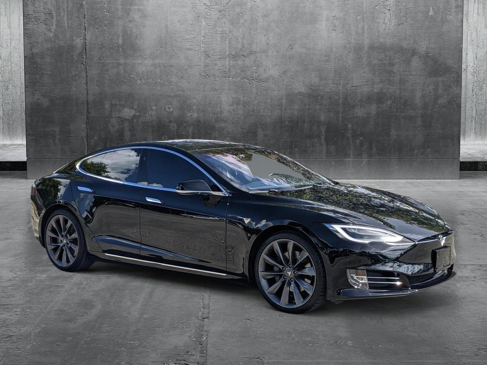 2020 Tesla Model S Vehicle Photo in PEMBROKE PINES, FL 33024-6534