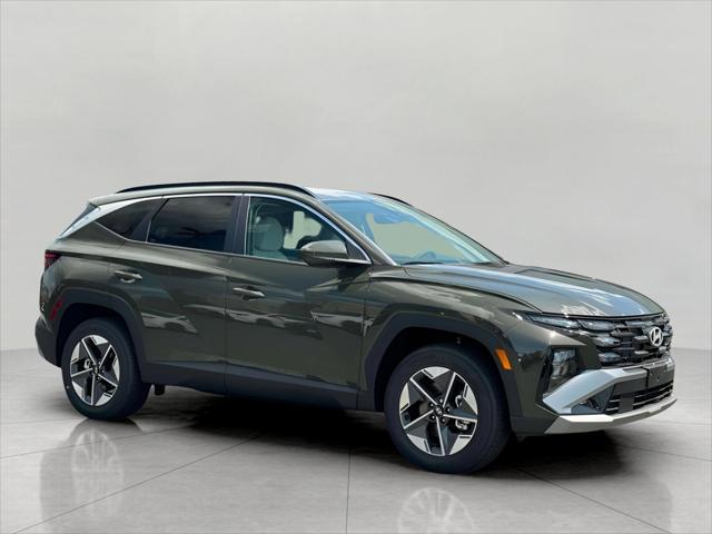 2025 Hyundai TUCSON Vehicle Photo in Green Bay, WI 54304