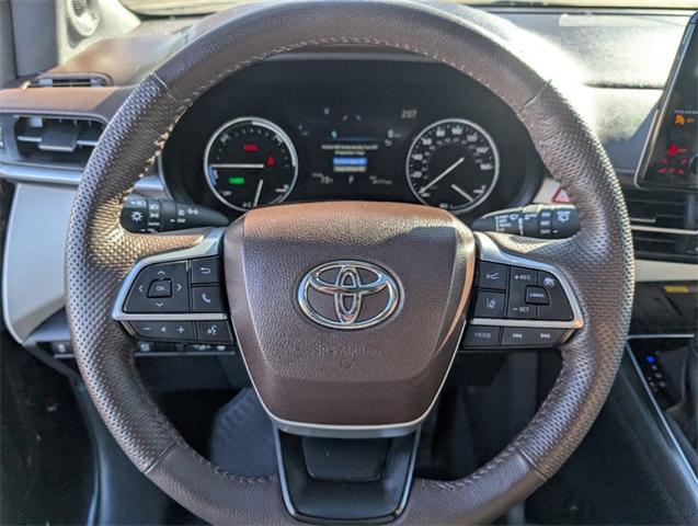 2023 Toyota Sienna Vehicle Photo in AURORA, CO 80012-4011