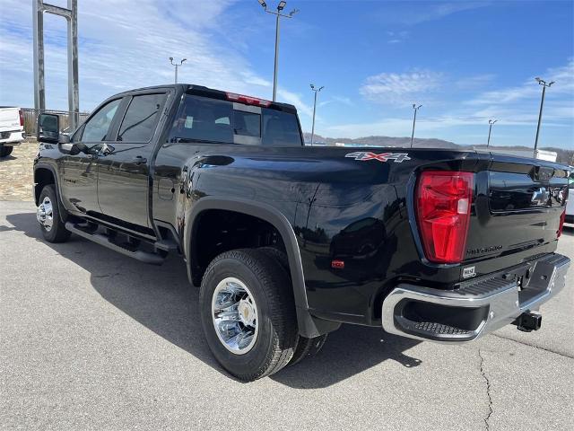 2025 Chevrolet Silverado 3500 HD Vehicle Photo in ALCOA, TN 37701-3235