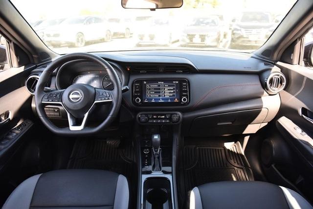 2024 Nissan Kicks Vehicle Photo in Ballwin, MO 63011