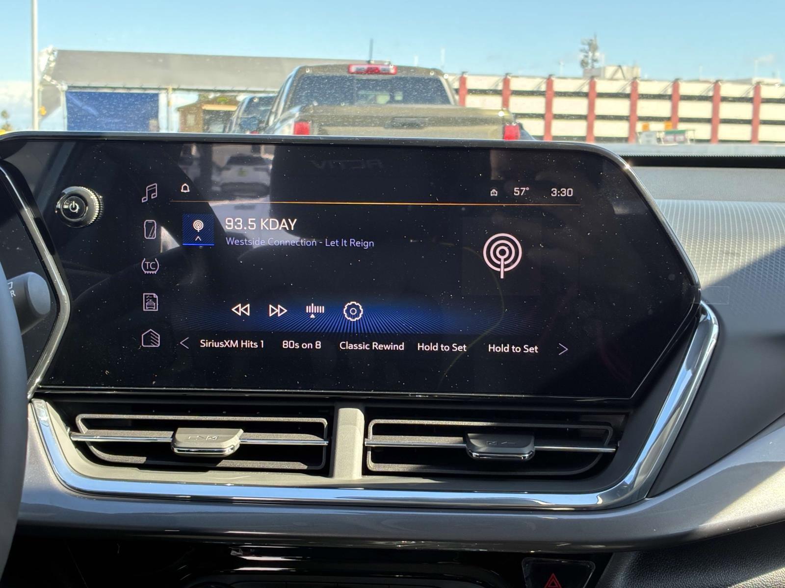 2025 Chevrolet Trax Vehicle Photo in LOS ANGELES, CA 90007-3794