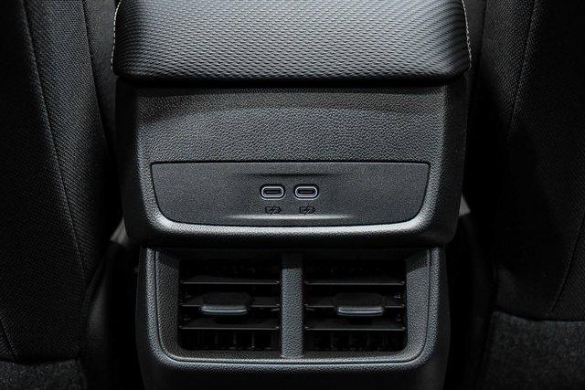 2025 Chevrolet Equinox Vehicle Photo in EVERETT, WA 98203-5662