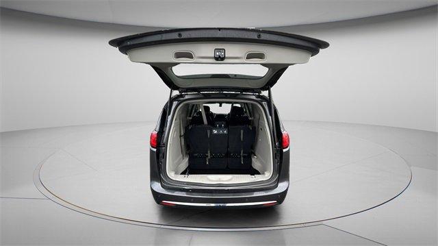 2018 Chrysler Pacifica Vehicle Photo in THOMPSONTOWN, PA 17094-9014