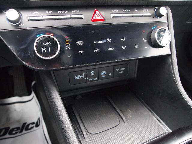 2024 Hyundai Sonata Hybrid Vehicle Photo in MADISON, IN 47250-1611