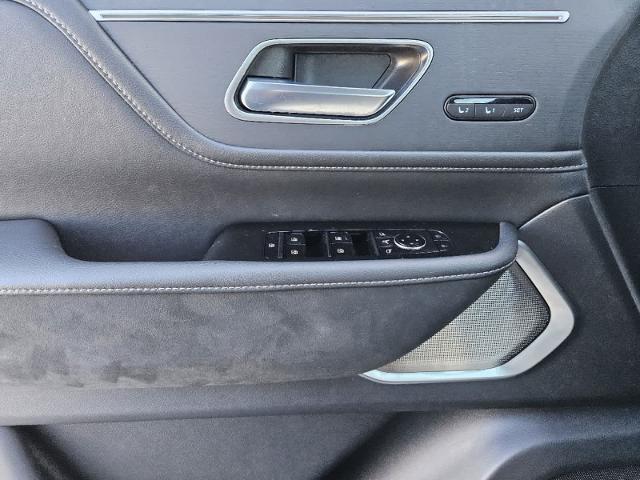 2025 INFINITI QX80 Vehicle Photo in Fort Worth, TX 76132