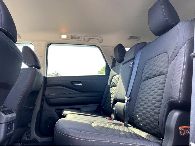 2022 Nissan Pathfinder Vehicle Photo in Savannah, GA 31419