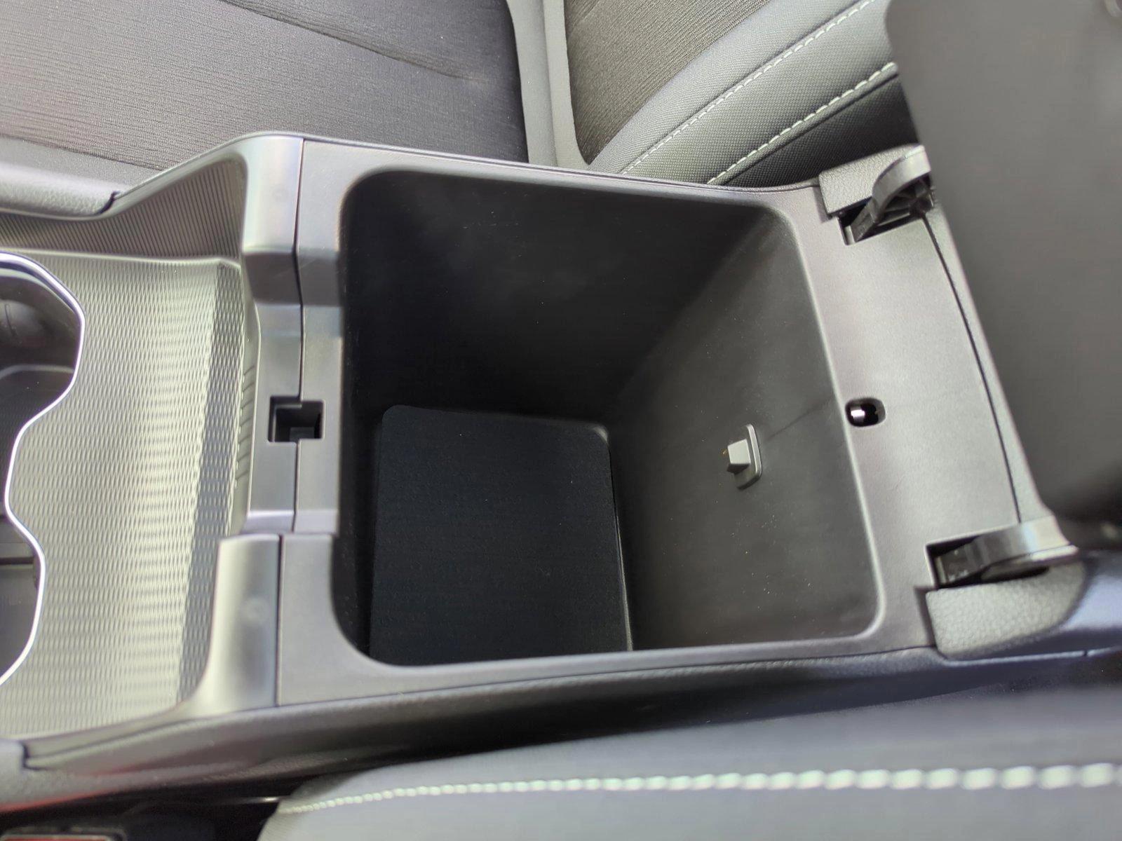 2025 Jeep Grand Cherokee L Vehicle Photo in Pembroke Pines, FL 33027