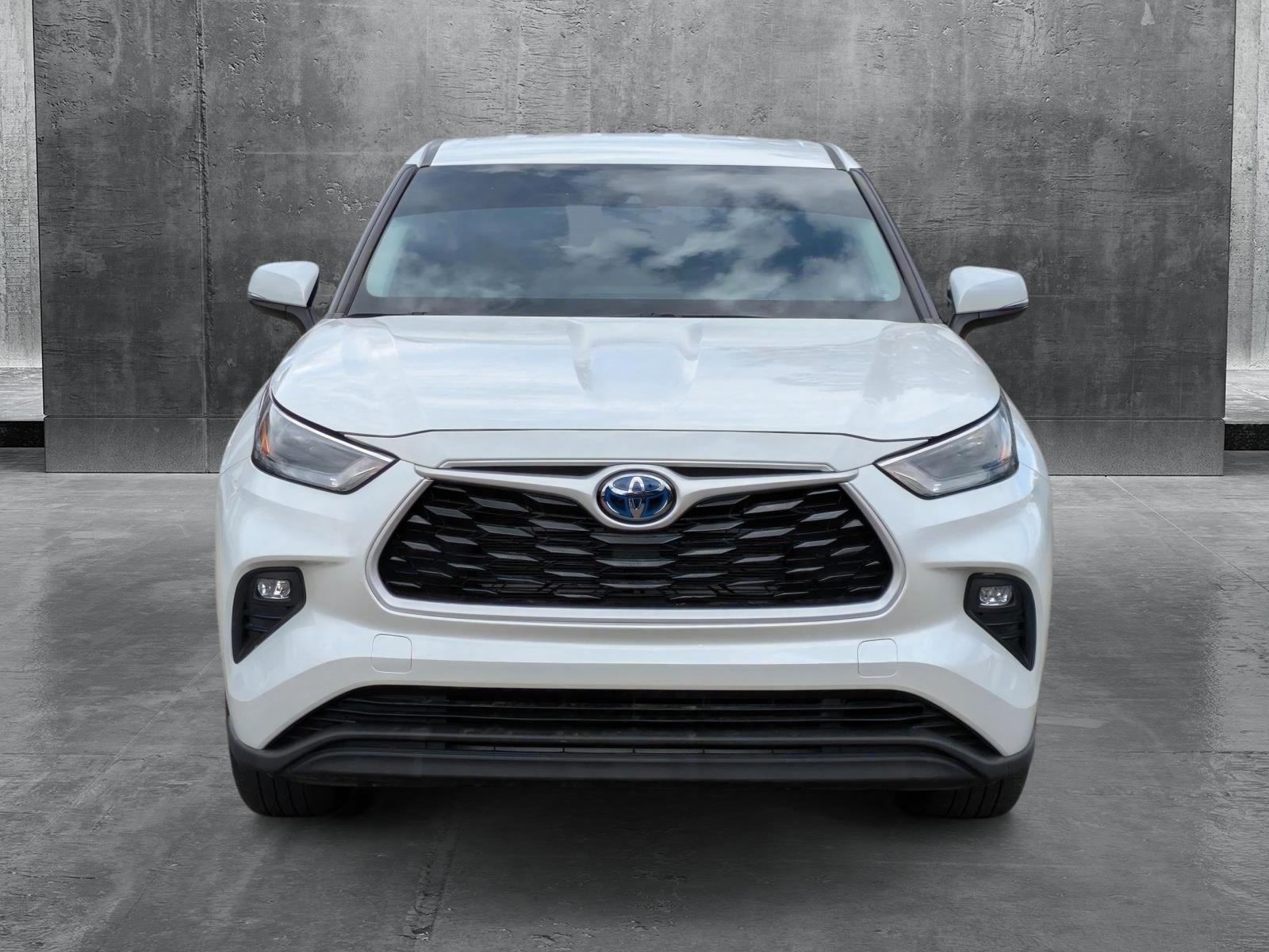 2023 Toyota Highlander Vehicle Photo in GOLDEN, CO 80401-3850